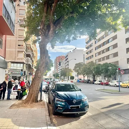 Apartment Vivienda Centrica Cerca De Todo Alicante
